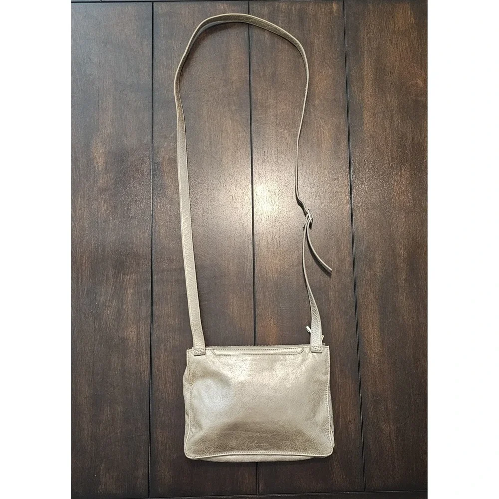 HOBO Goldie Leather Crossbody Bag Metallic Gold Magnetic Closure Adjustable